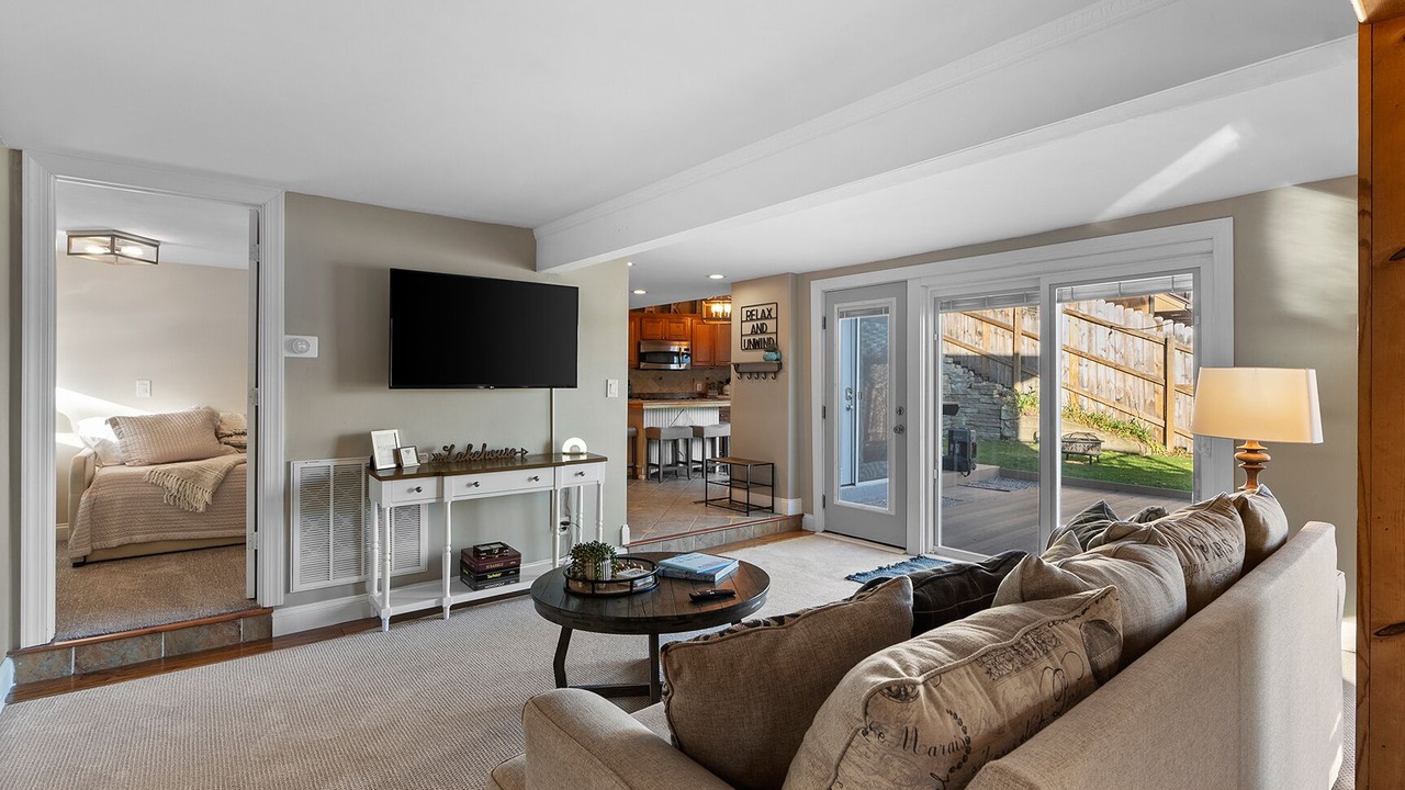 Photo of Livingroom in Okauchee