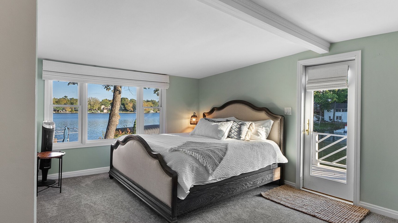 Photo of Bedroom in Okauchee