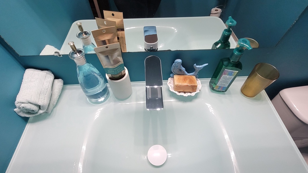 Photo of Bathroom in Aylmer