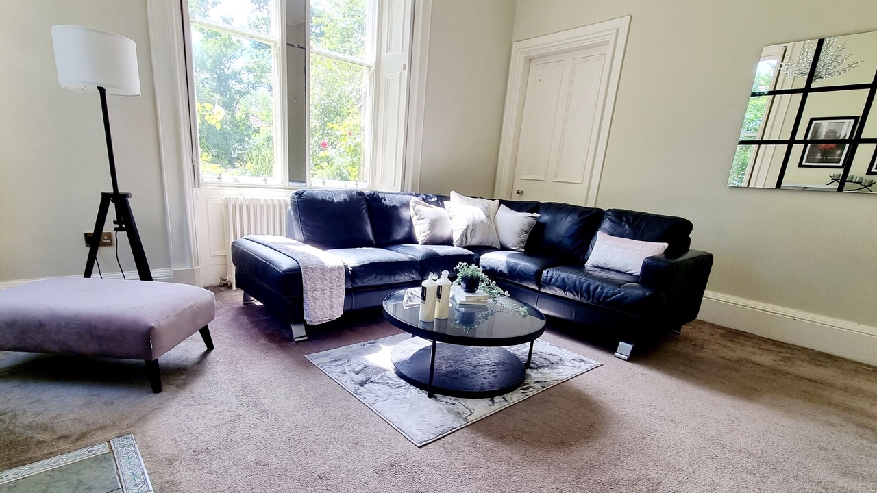 Photo of Livingroom in Prestonpans