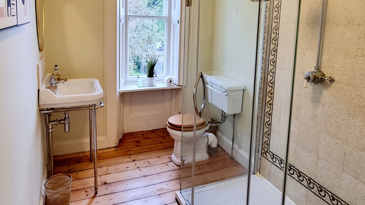 Photo of Bathroom in Prestonpans
