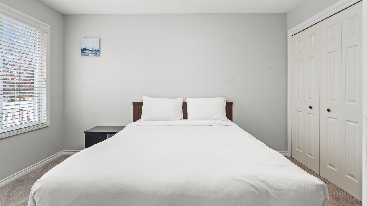 Photo of Bedroom in Langley