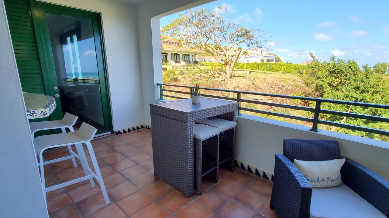 Photo of Outdoor in Mameyes II