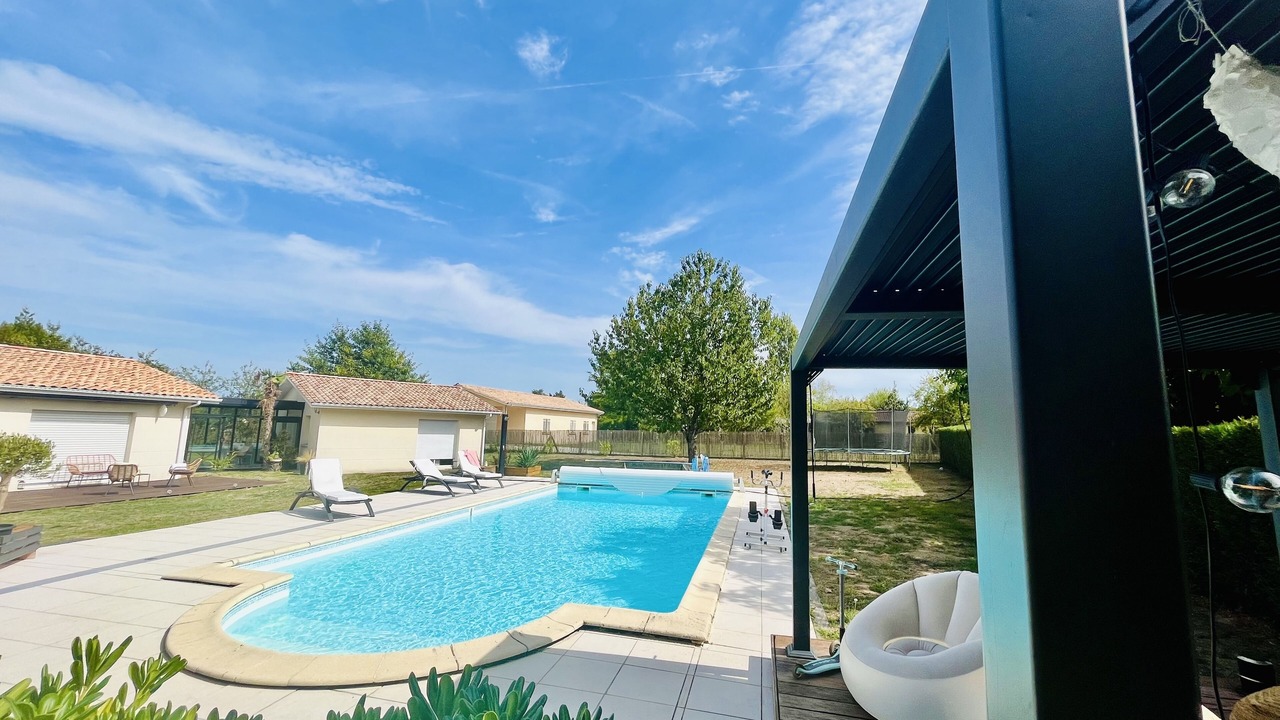Photo of Outdoor in Lignan-de-Bordeaux