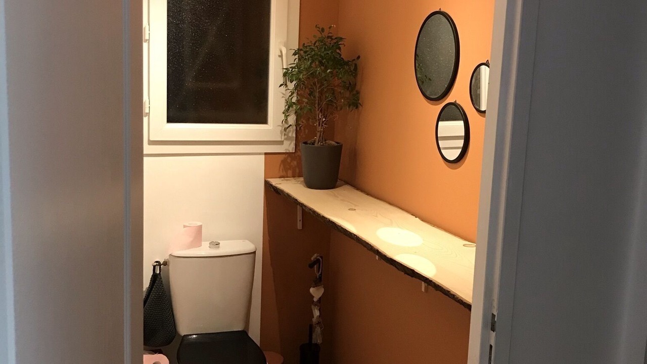 Photo of Bathroom in Lignan-de-Bordeaux