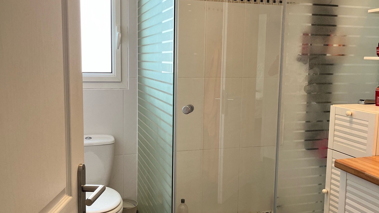 Photo of Bathroom in Lignan-de-Bordeaux
