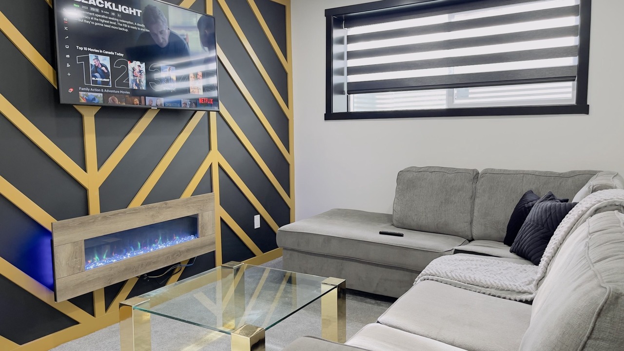Photo of Livingroom in Airdrie
