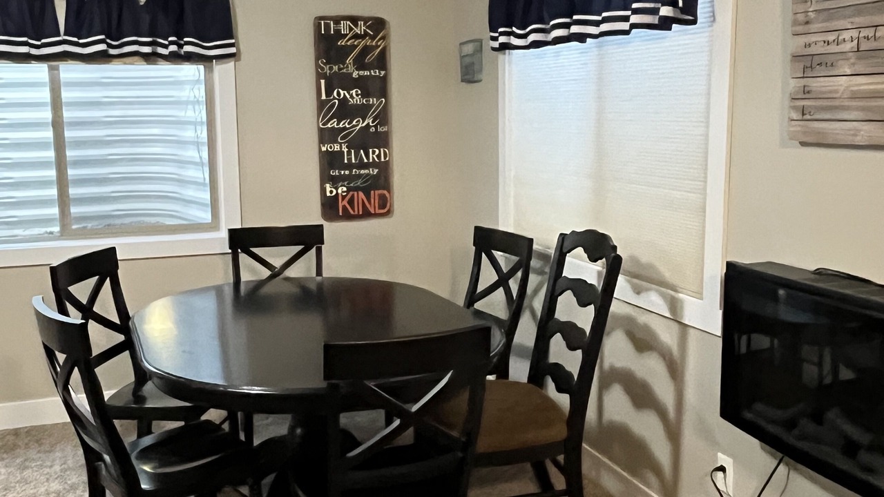 Photo of Livingroom in Harbor Village