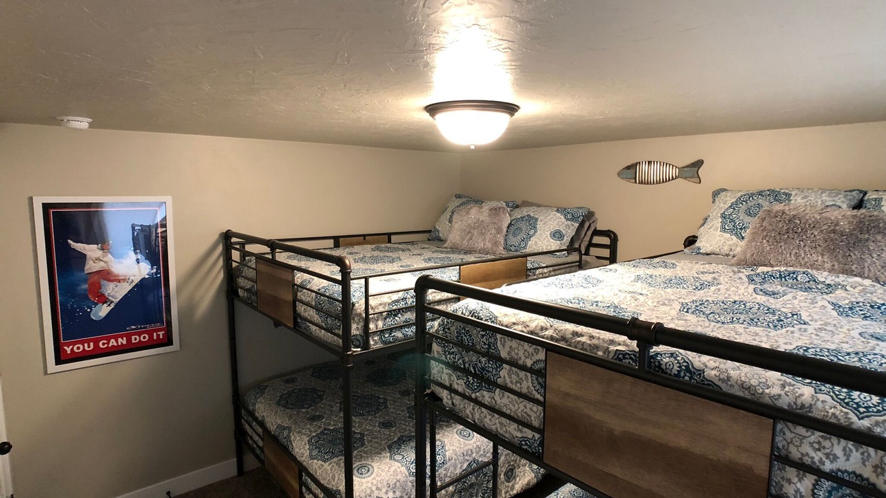 Photo of Bedroom in Harbor Village