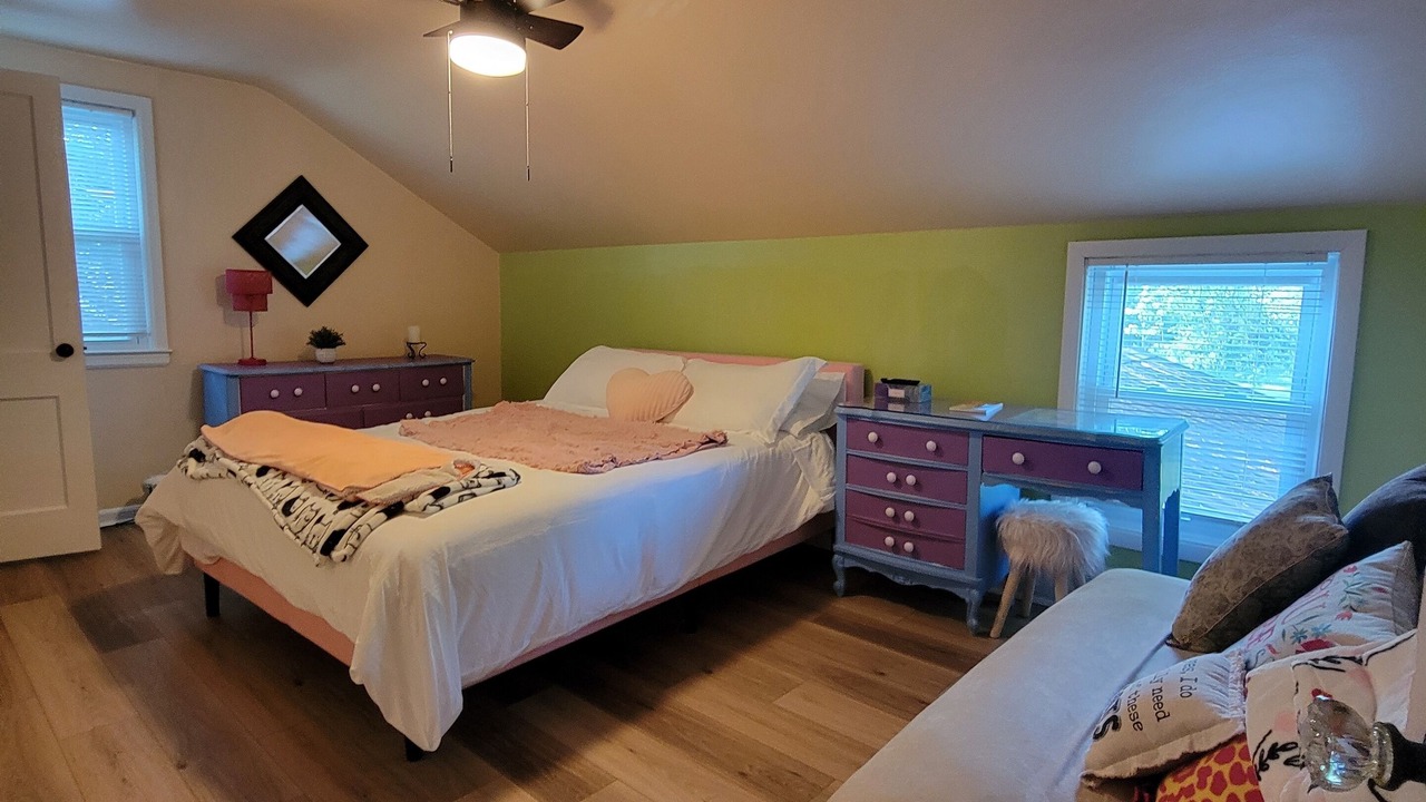 Photo of Bedroom in Brookfield