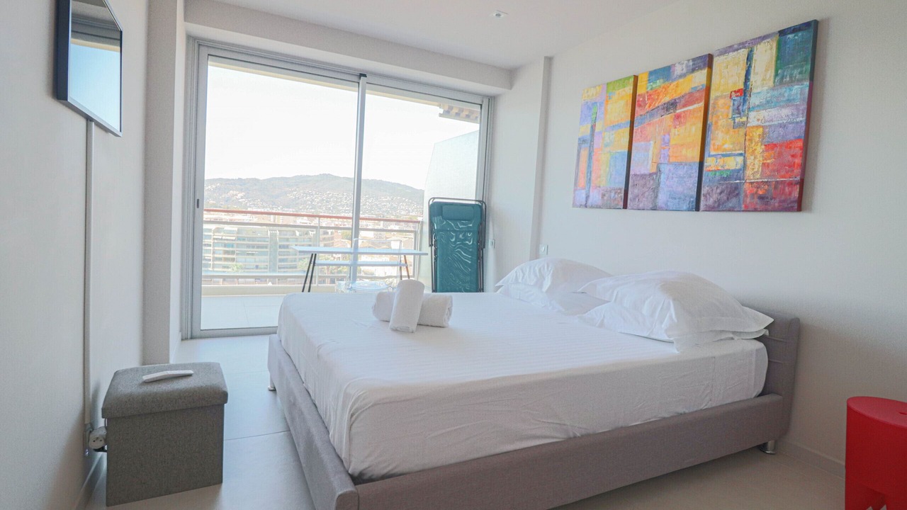 Photo of Bedroom in Cannes La Bocca