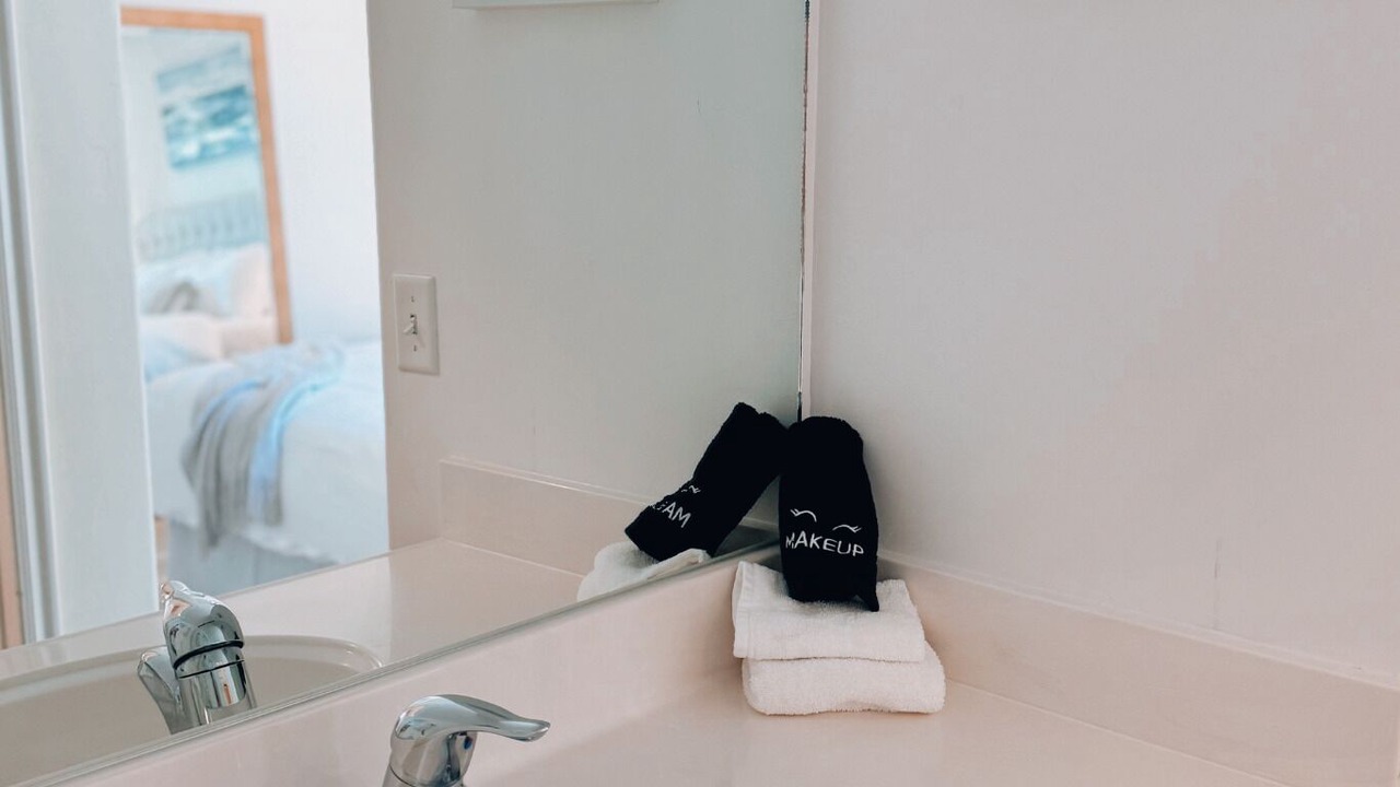 Photo of Bathroom in The Maples
