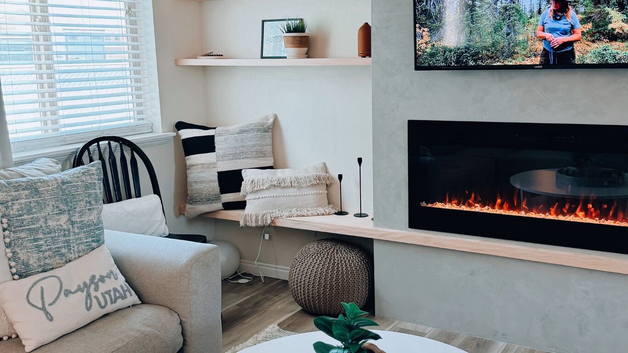 Photo of Livingroom in The Maples