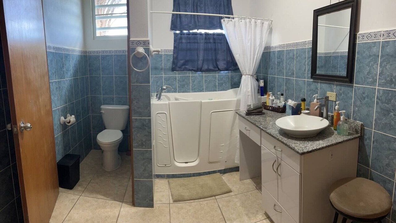 Photo of Bathroom in Lajas
