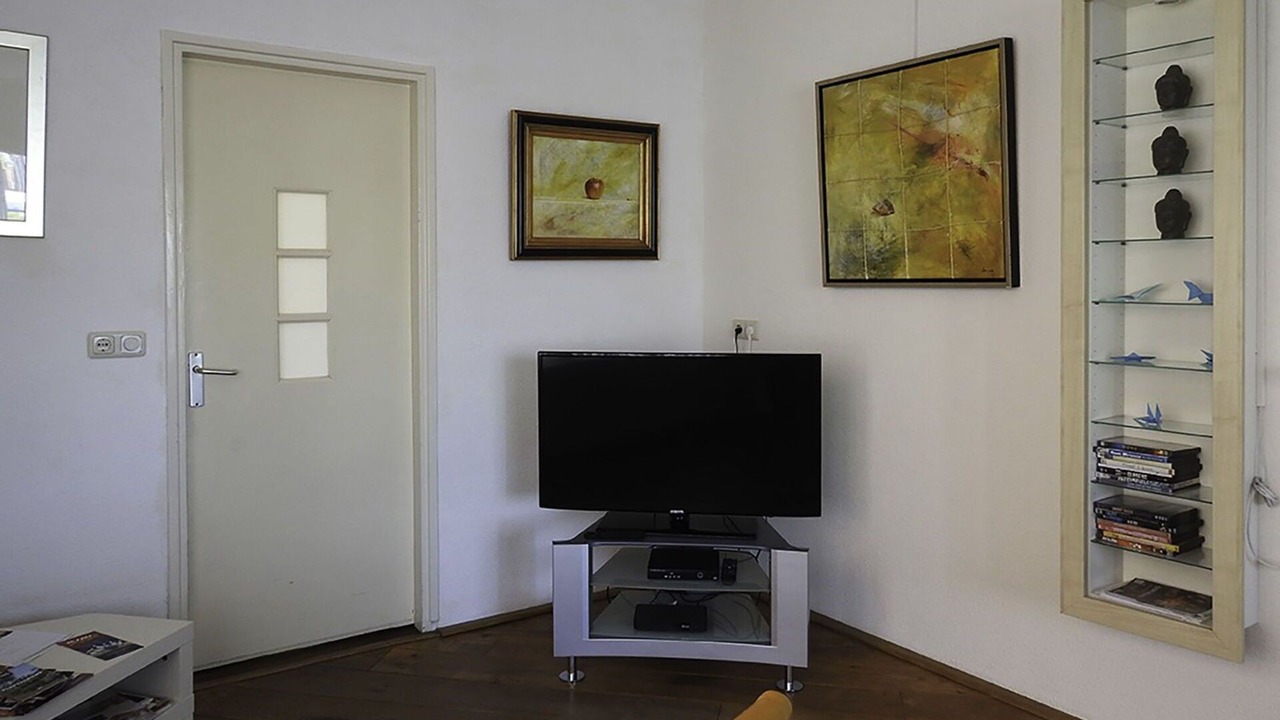 Photo of Bedroom in Elim