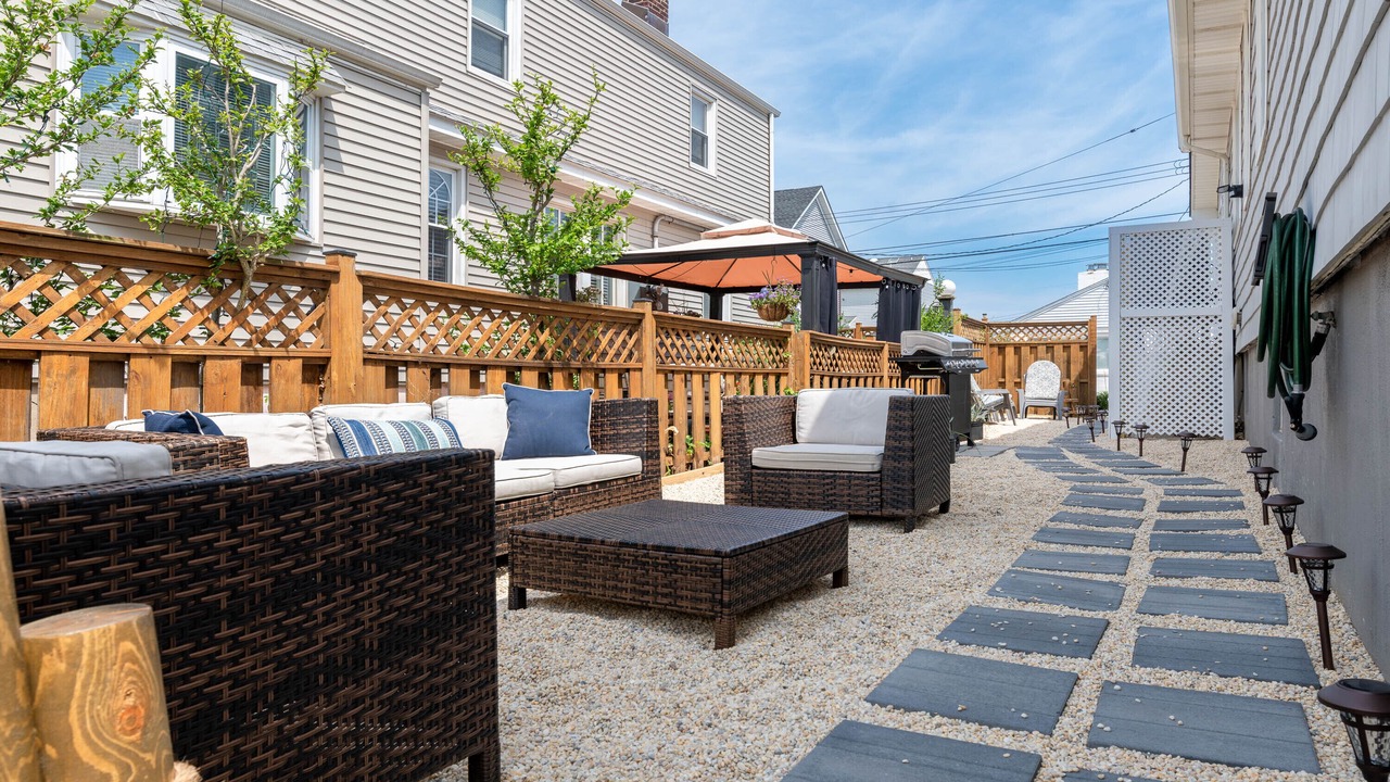 Photo of Patio Balcony in Sea Bright