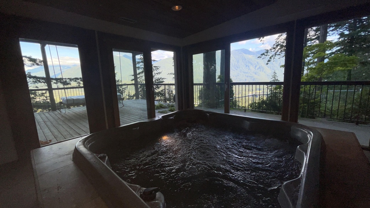 Photo of Patio Balcony in Cultus Lake