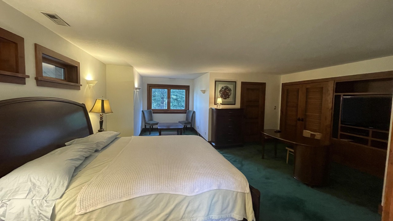 Photo of Bedroom in Cultus Lake