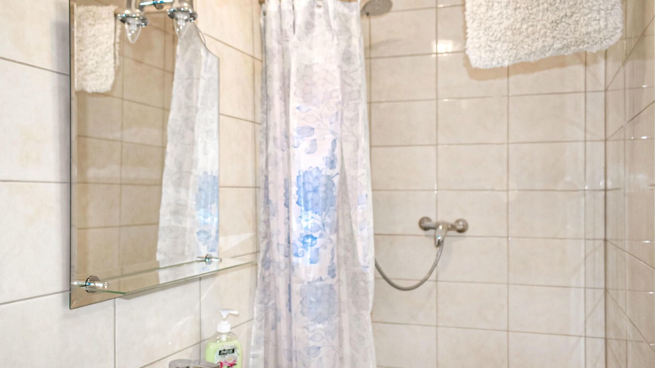 Photo of Bathroom in Drawno