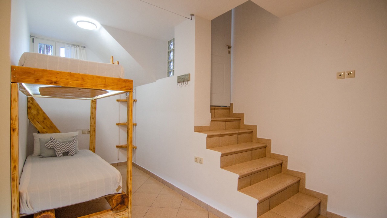 Photo of Bedroom in Ios Town