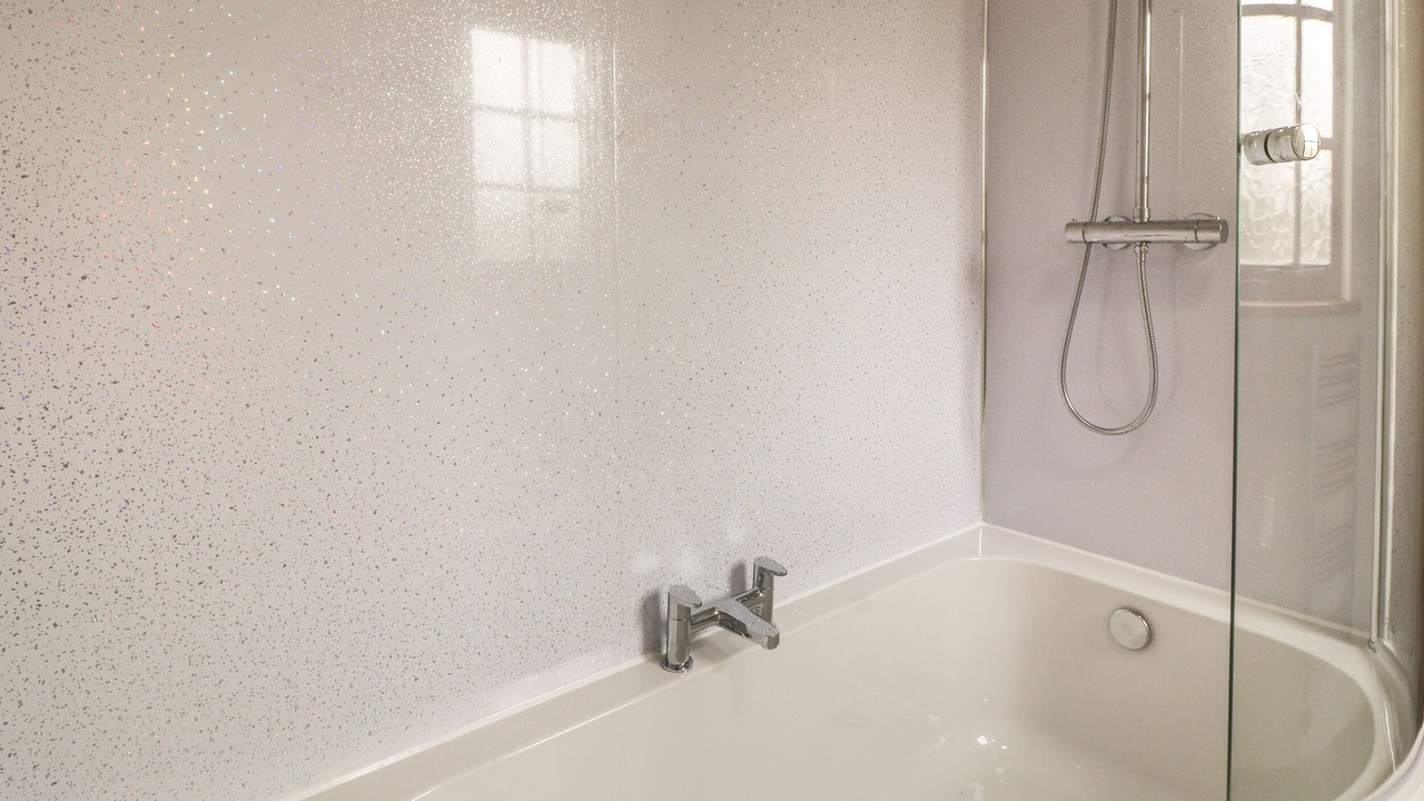 Photo of Bathroom in Lifton