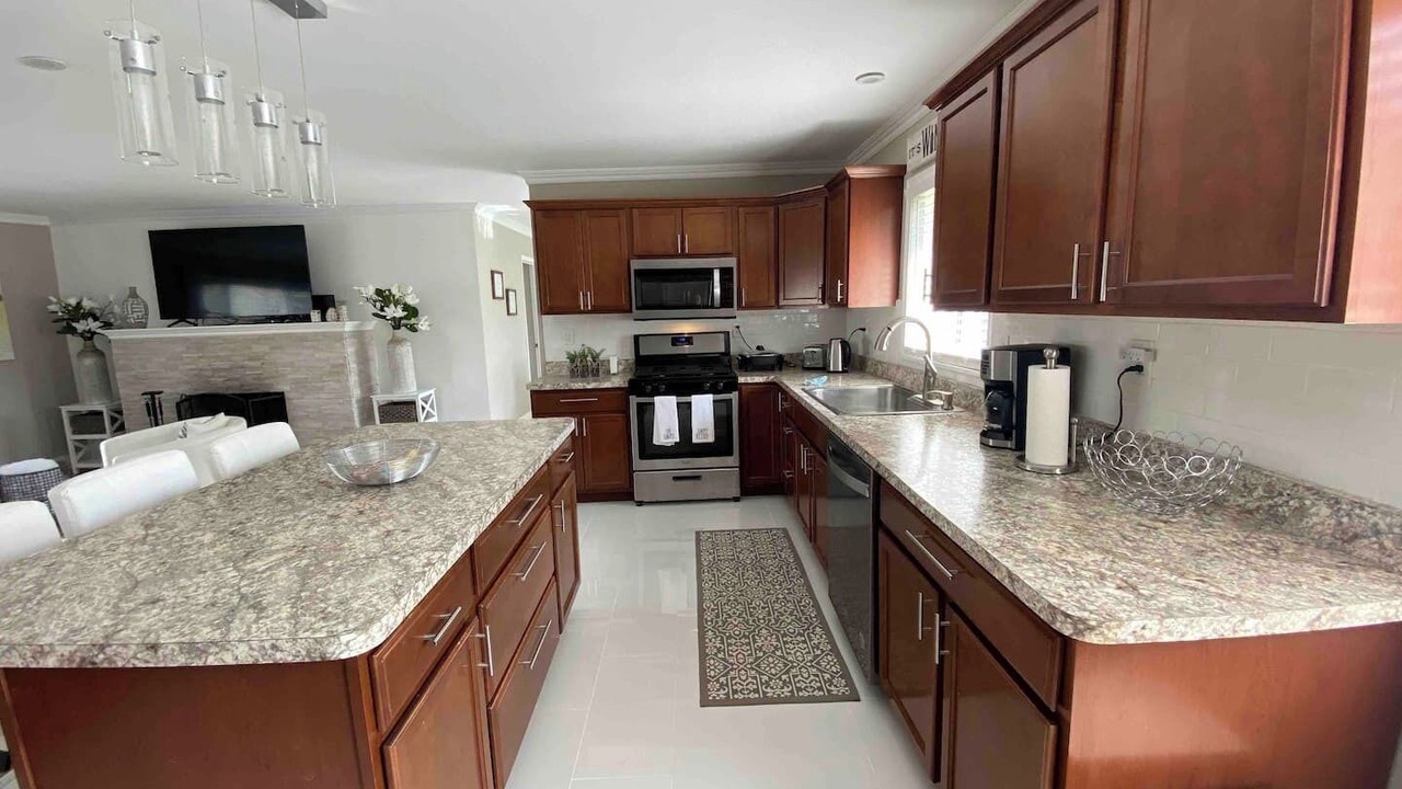 Photo of Kitchen in Harper Woods