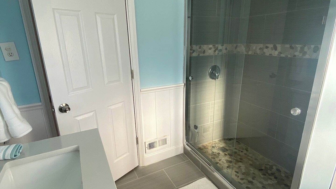 Photo of Bathroom in Harper Woods