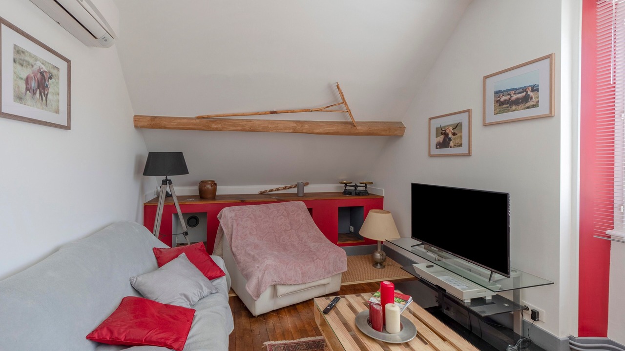 Photo of Livingroom in Gaillac-d'Aveyron