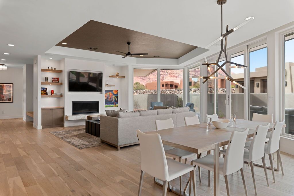 Photo of Livingroom in Ivins