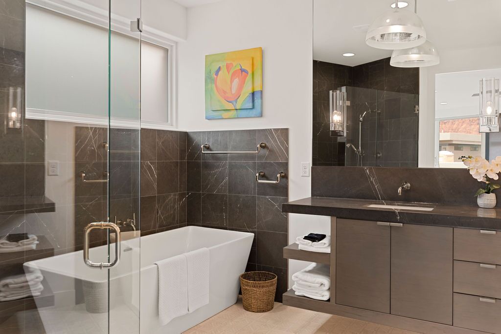 Photo of Bathroom in Ivins