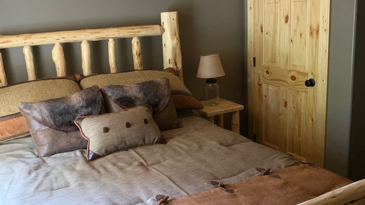 Photo of Bedroom in Wagon Wheel