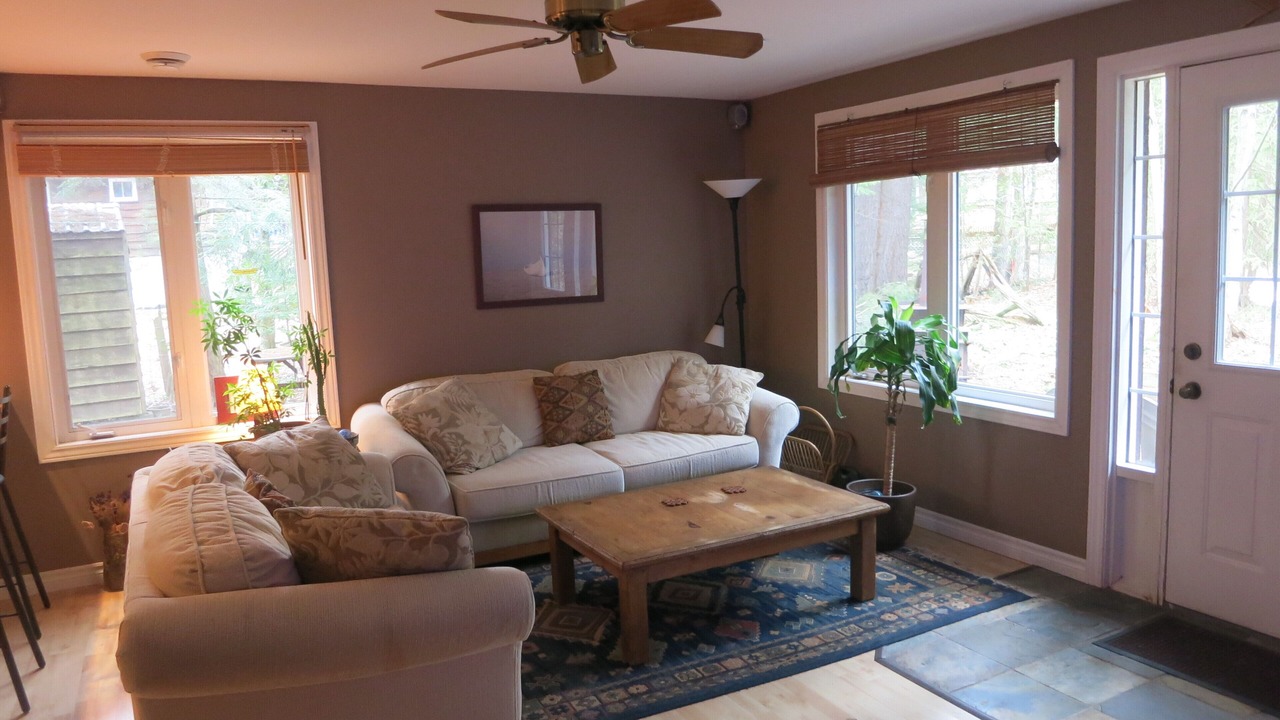 Photo of Livingroom in Tiny