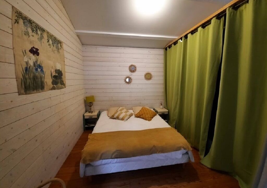 Photo of Bedroom in Les Vans