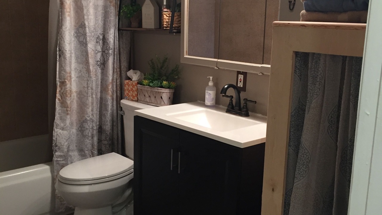 Photo of Bathroom in Northridge