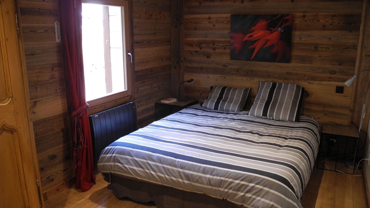 Photo of Bedroom in Molines-en-Queyras