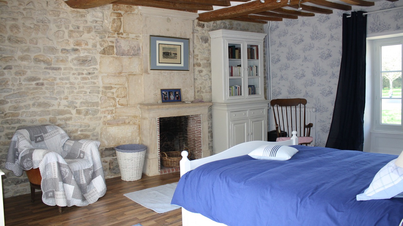 Photo of Bedroom in Tracy-sur-Mer