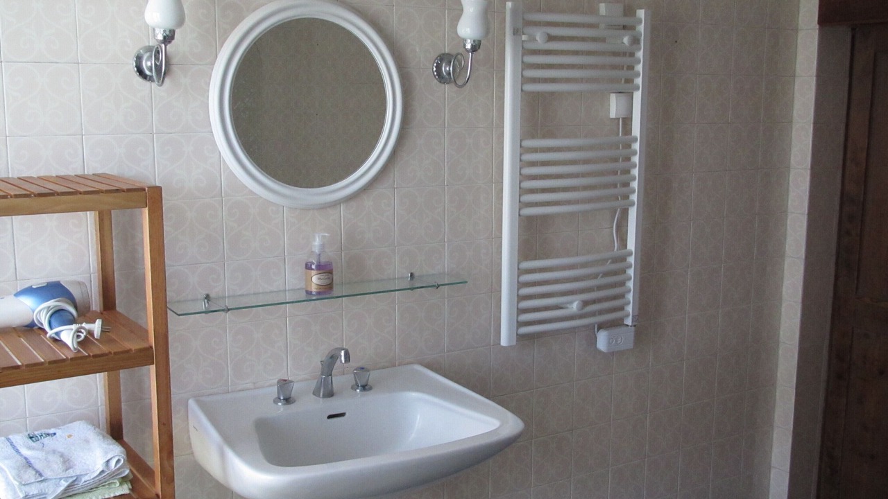 Photo of Bathroom in Tracy-sur-Mer