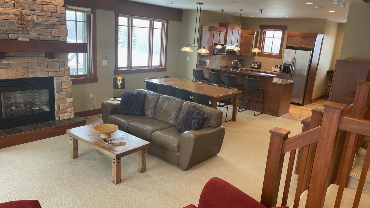 Photo of Livingroom in Rossland