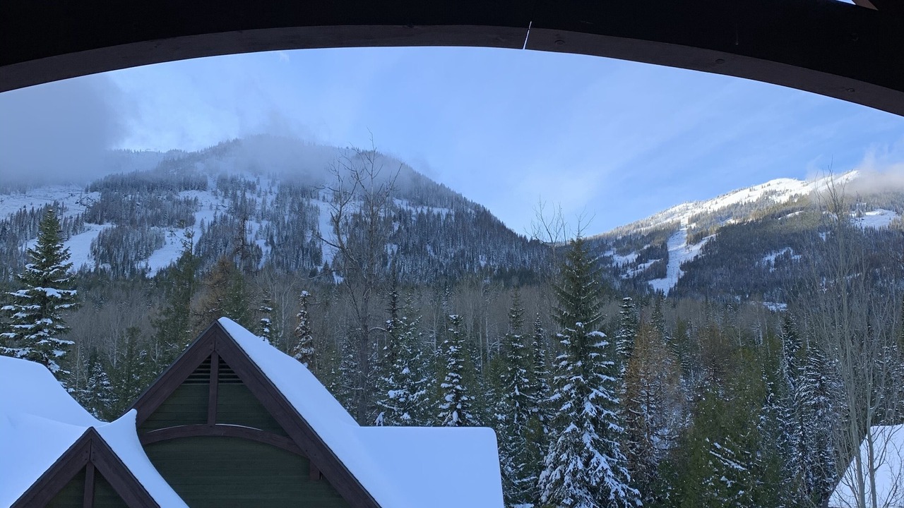 Photo of Patio Balcony in Rossland