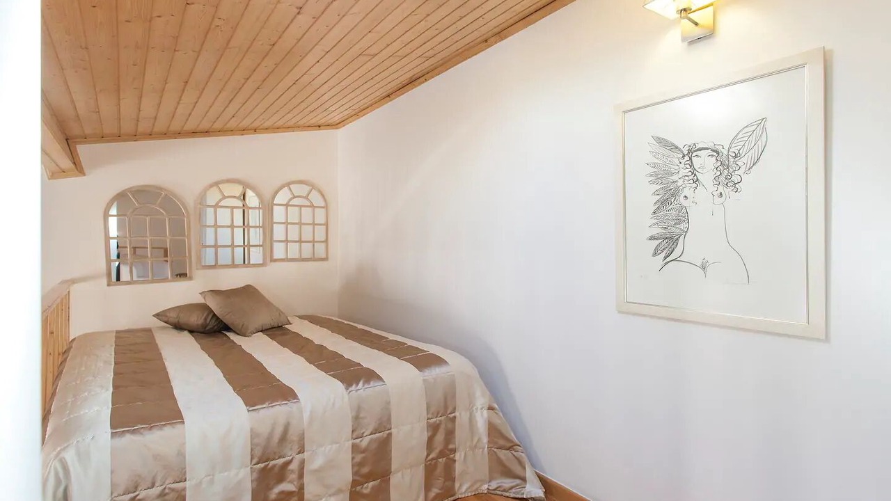 Photo of Bedroom in Bairro Alto