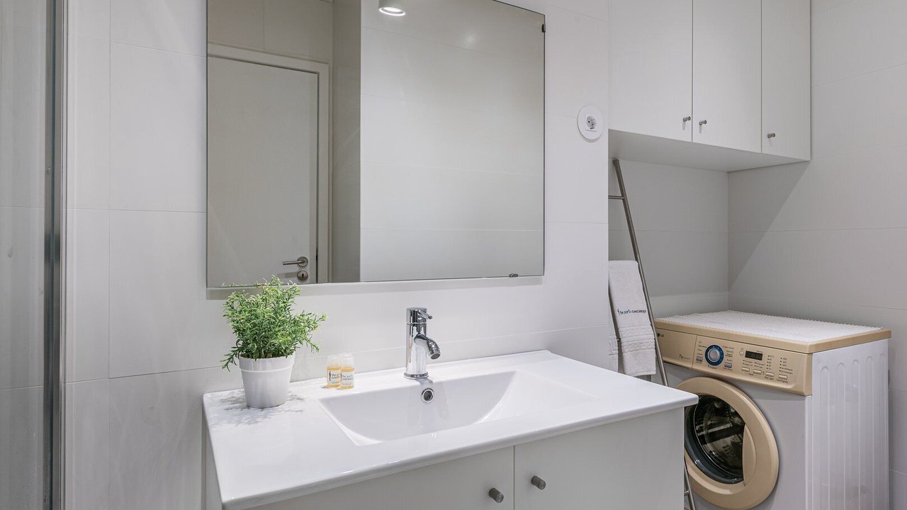 Photo of Bathroom in Leixões