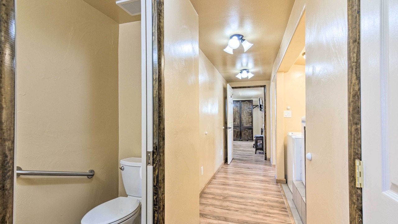 Photo of Bathroom in Henrieville