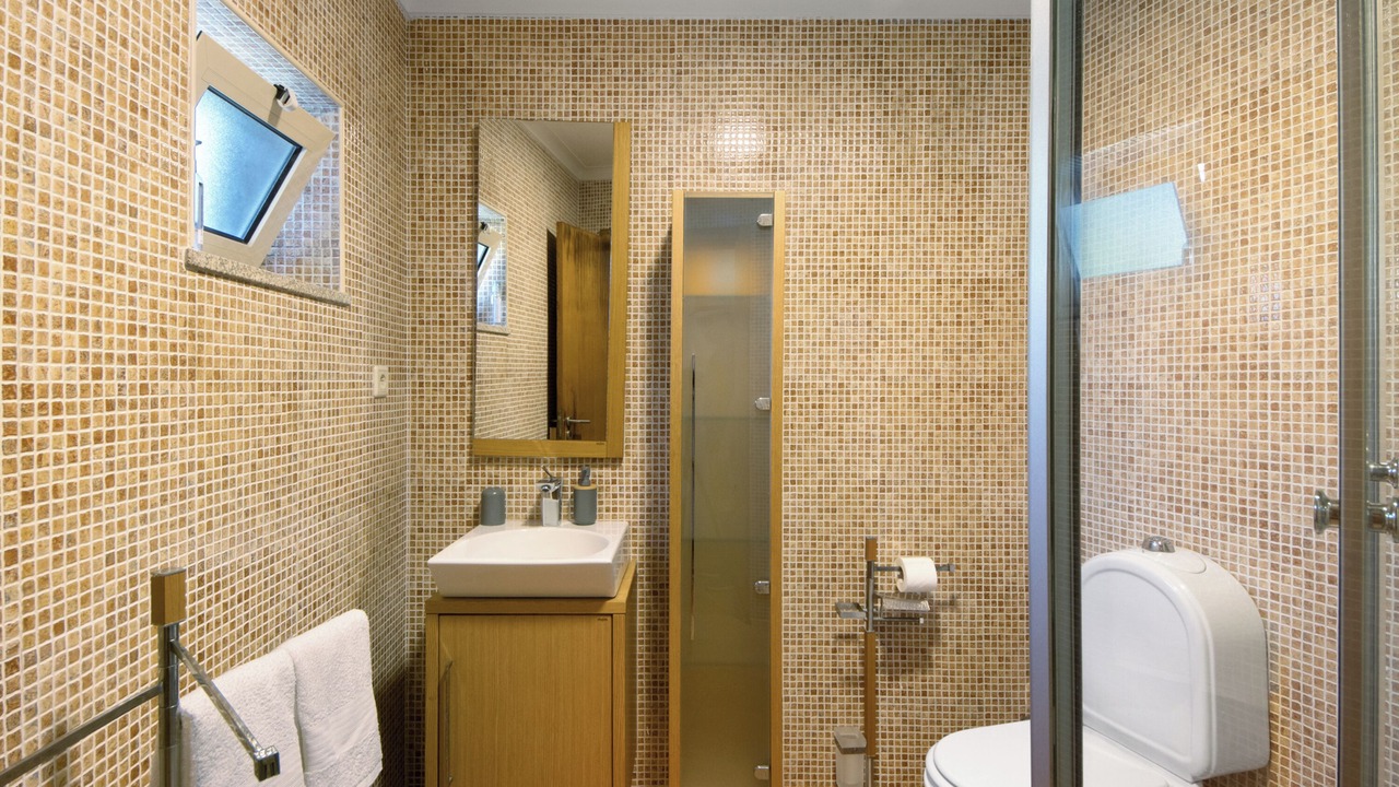 Photo of Bathroom in Resende