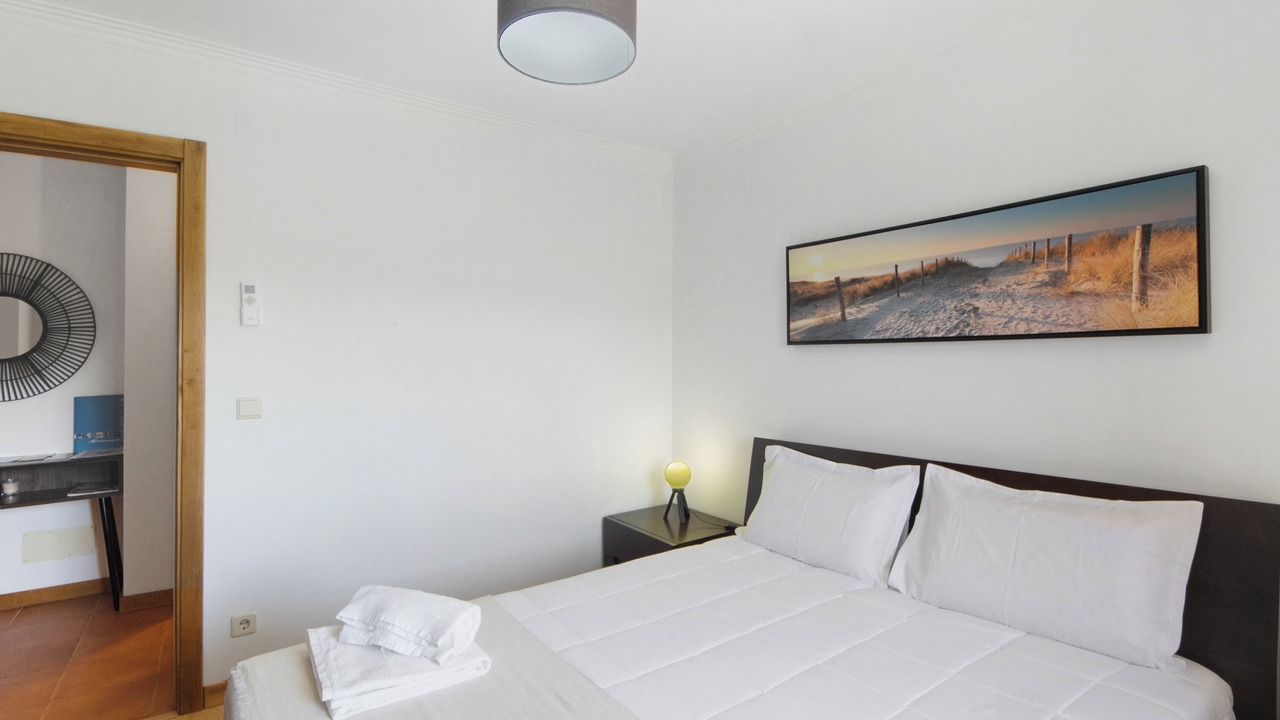 Photo of Bedroom in Resende
