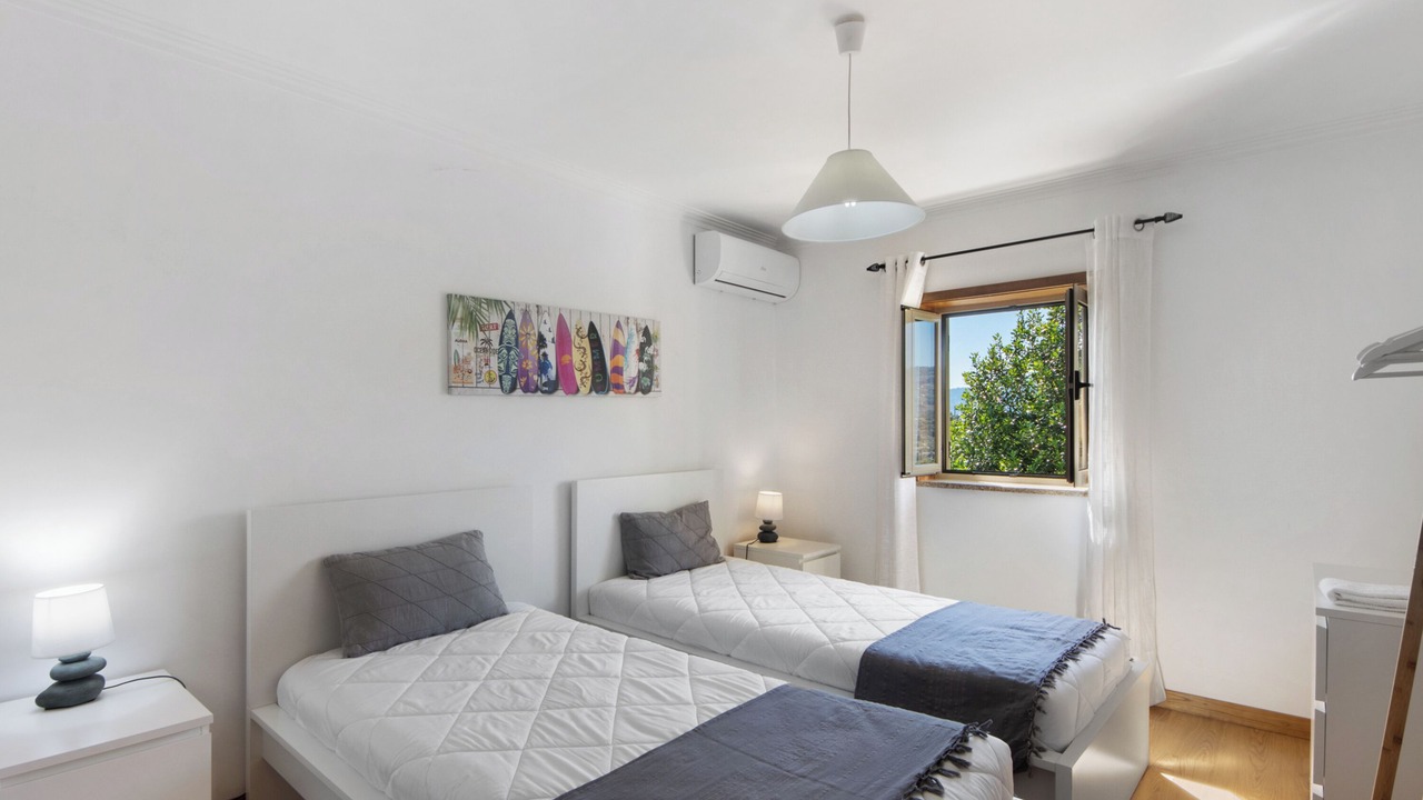 Photo of Bedroom in Resende