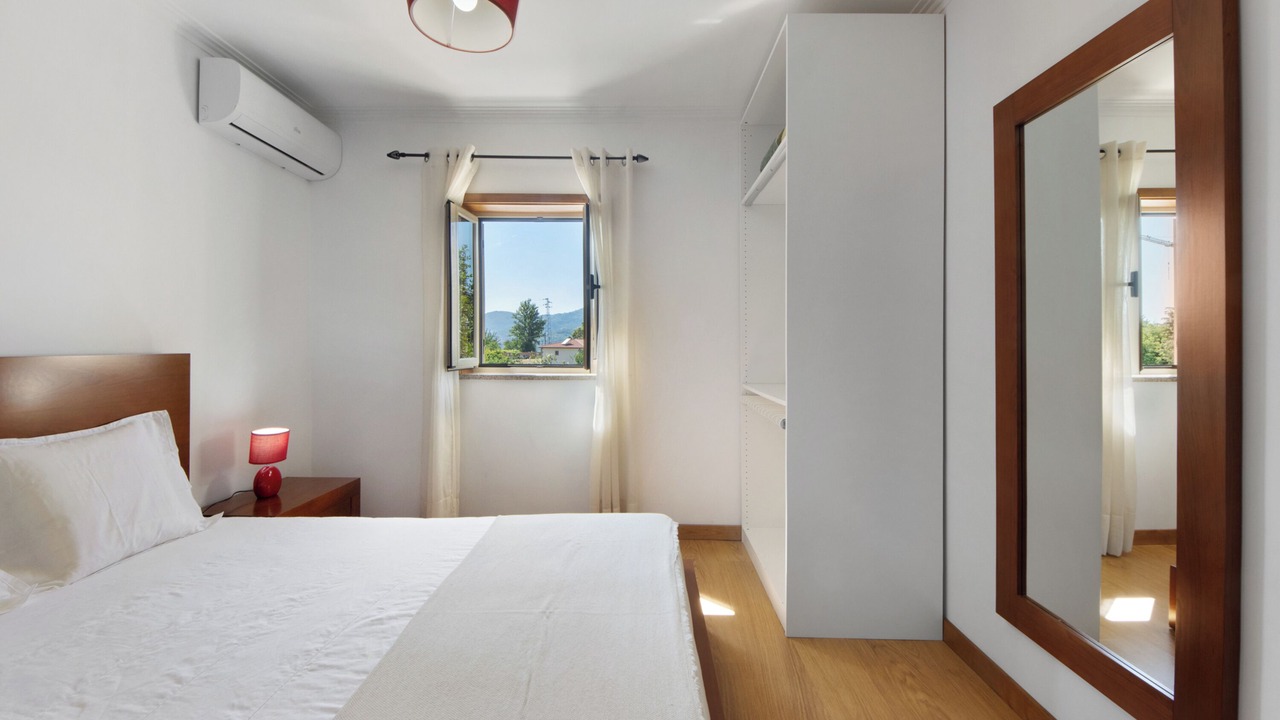 Photo of Bedroom in Resende