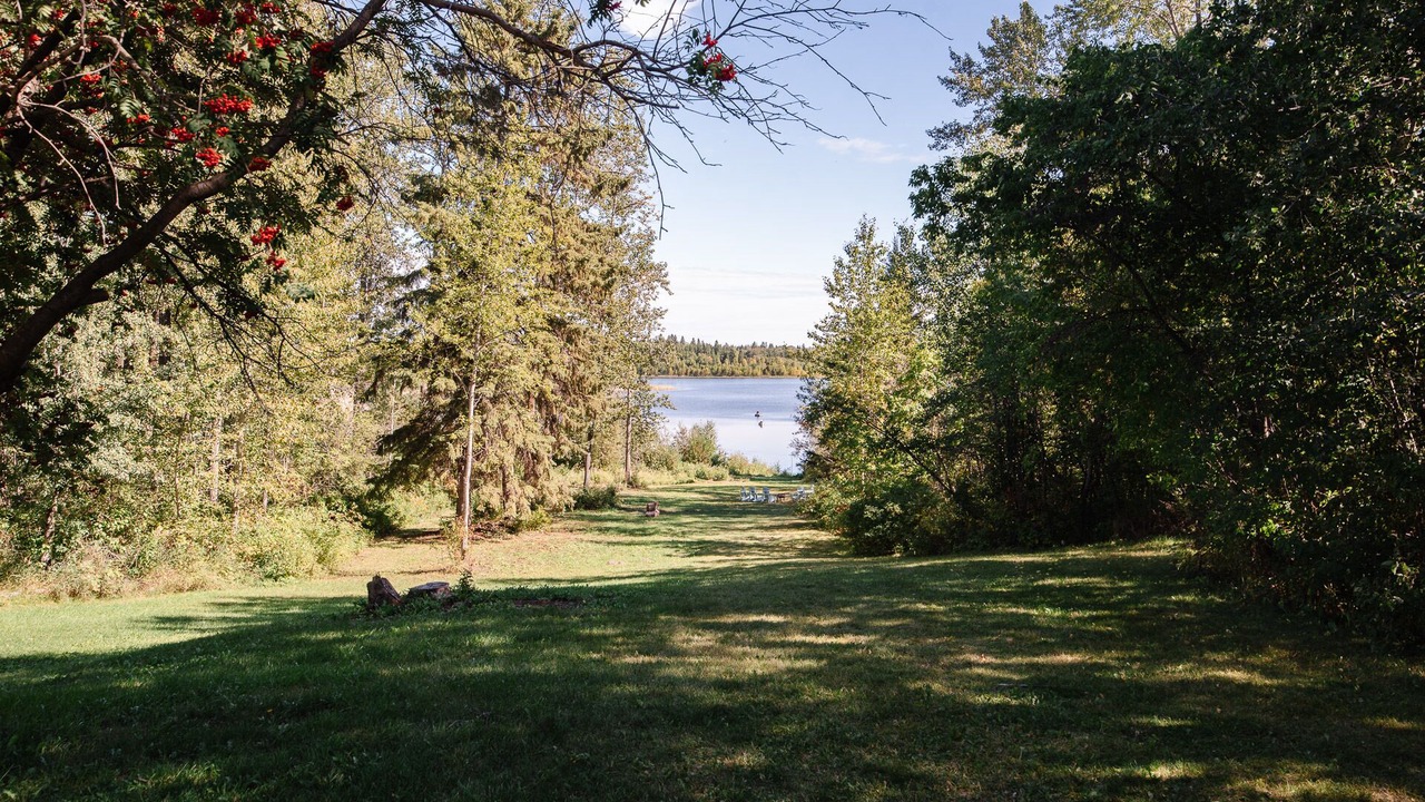Photo of Outdoor in Parkland County