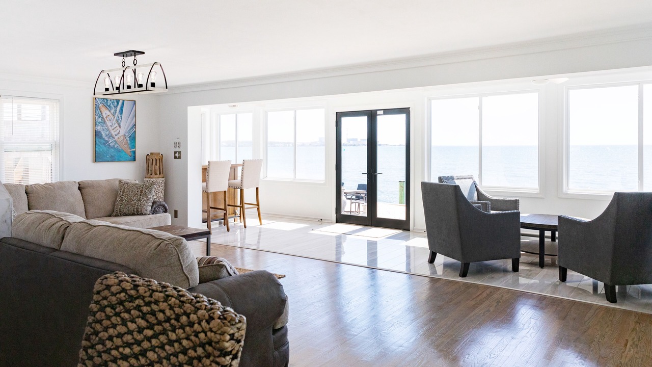 Photo of Livingroom in Niantic