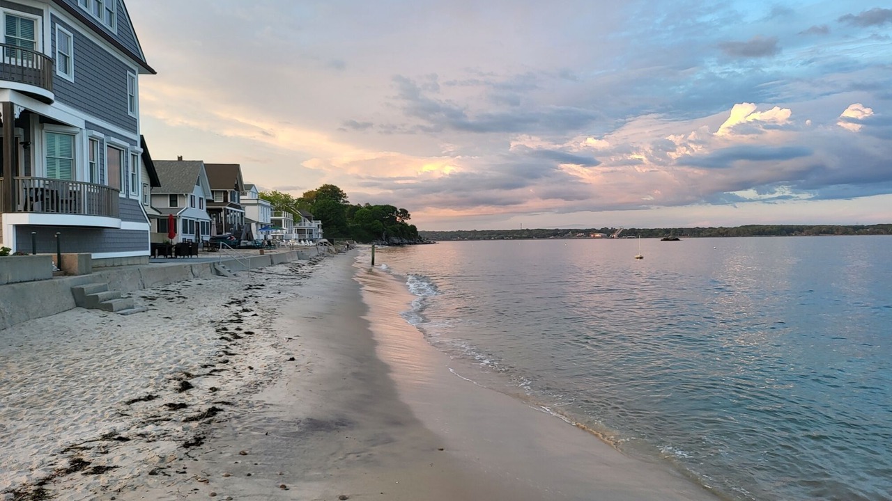 Photo of Others in Niantic