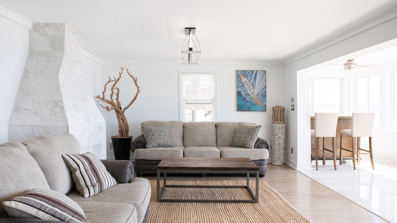 Photo of Livingroom in Niantic